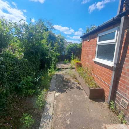 Carlton Road, Worksop, Image 12
