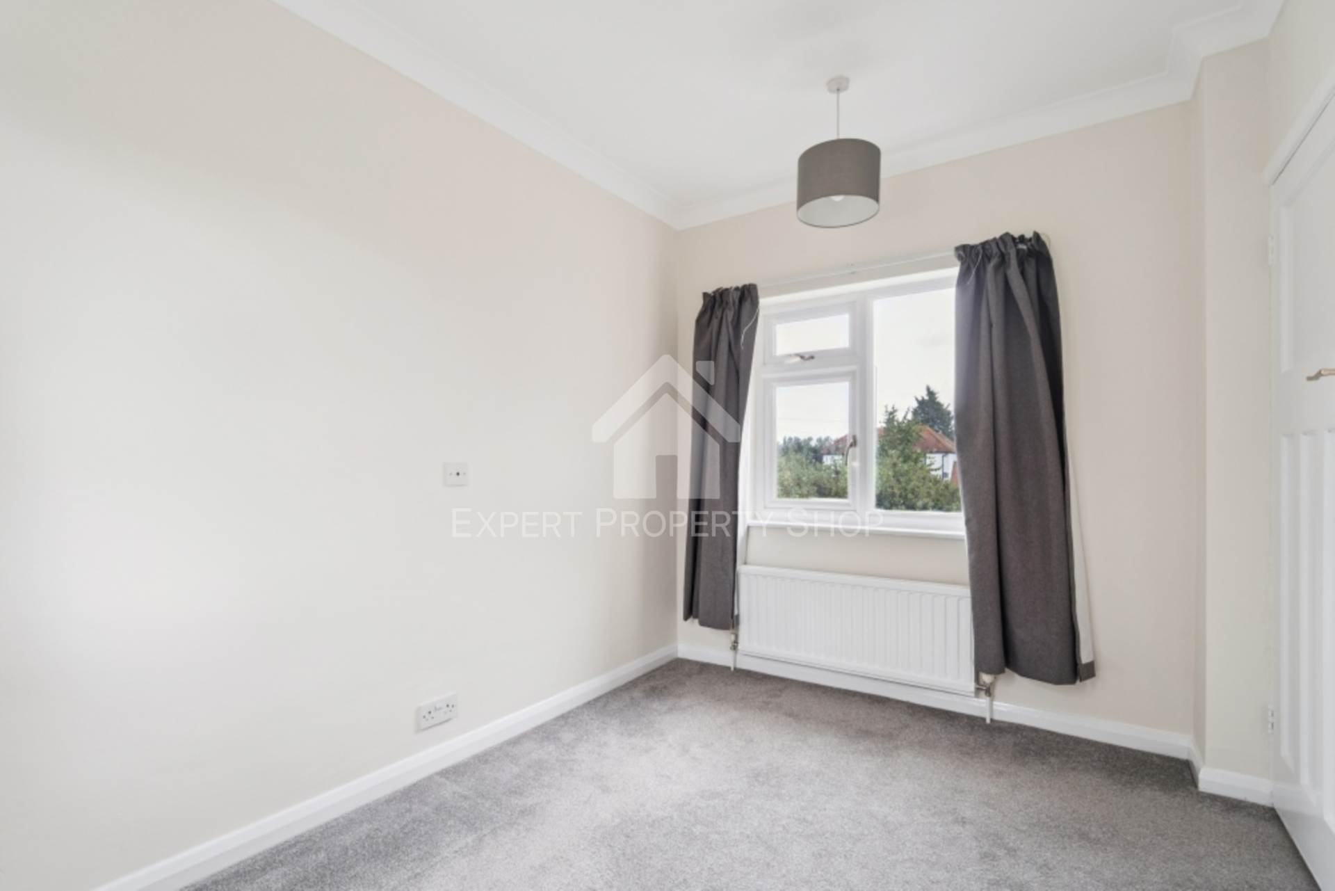 Tring Road, Aylesbury, Image 18