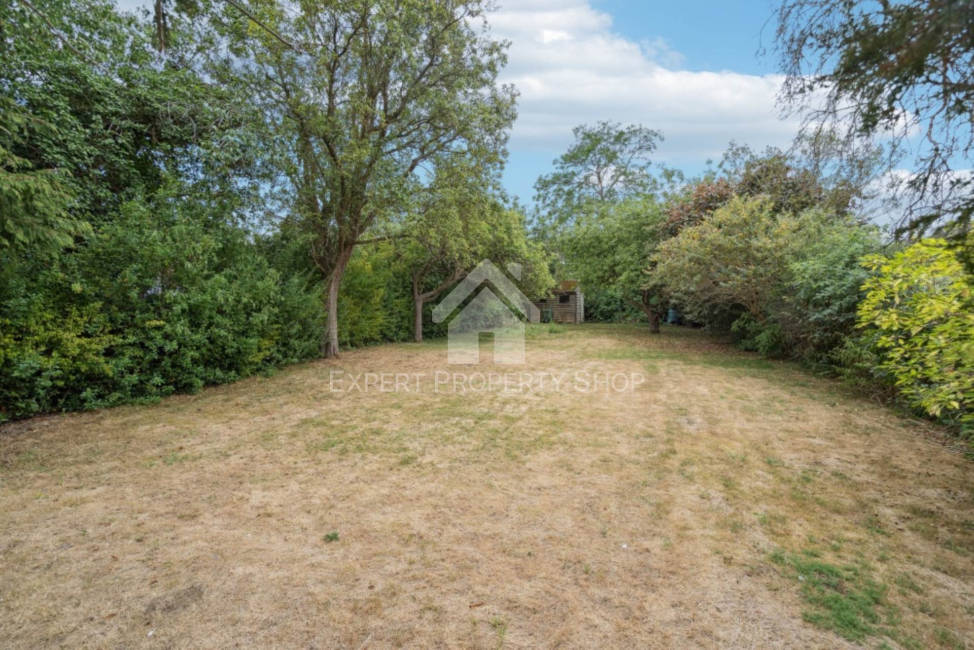 Tring Road, Aylesbury, Image 22