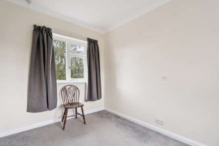 Tring Road, Aylesbury, Image 17