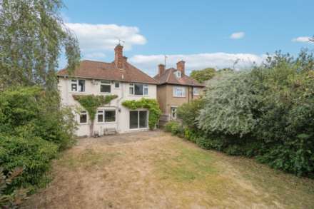 Tring Road, Aylesbury, Image 21
