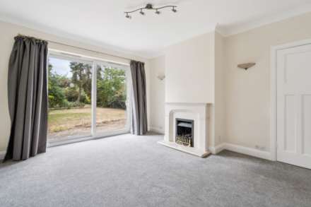 Tring Road, Aylesbury, Image 8