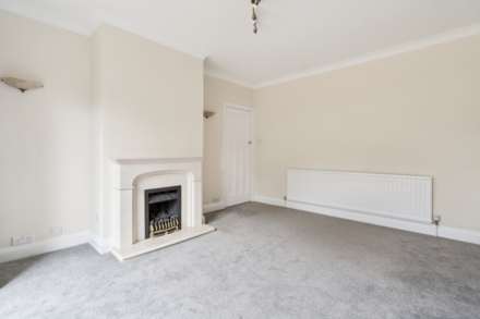 Tring Road, Aylesbury, Image 9