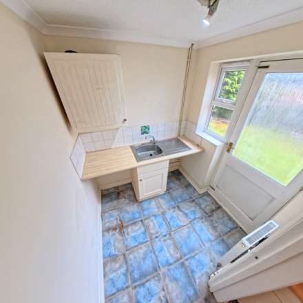 St. Marks Close, Worksop, Image 12