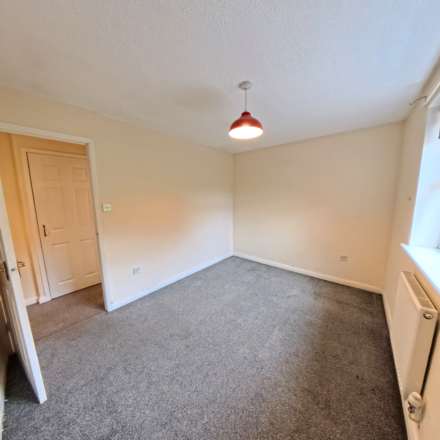 St. Marks Close, Worksop, Image 15