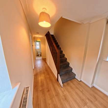 St. Marks Close, Worksop, Image 3