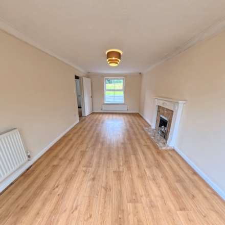 St. Marks Close, Worksop, Image 5