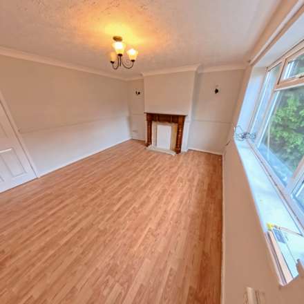 Ramsden Crescent, Carlton In Lindrick, Image 4