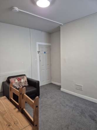 Clinton Street, Worksop, Image 5