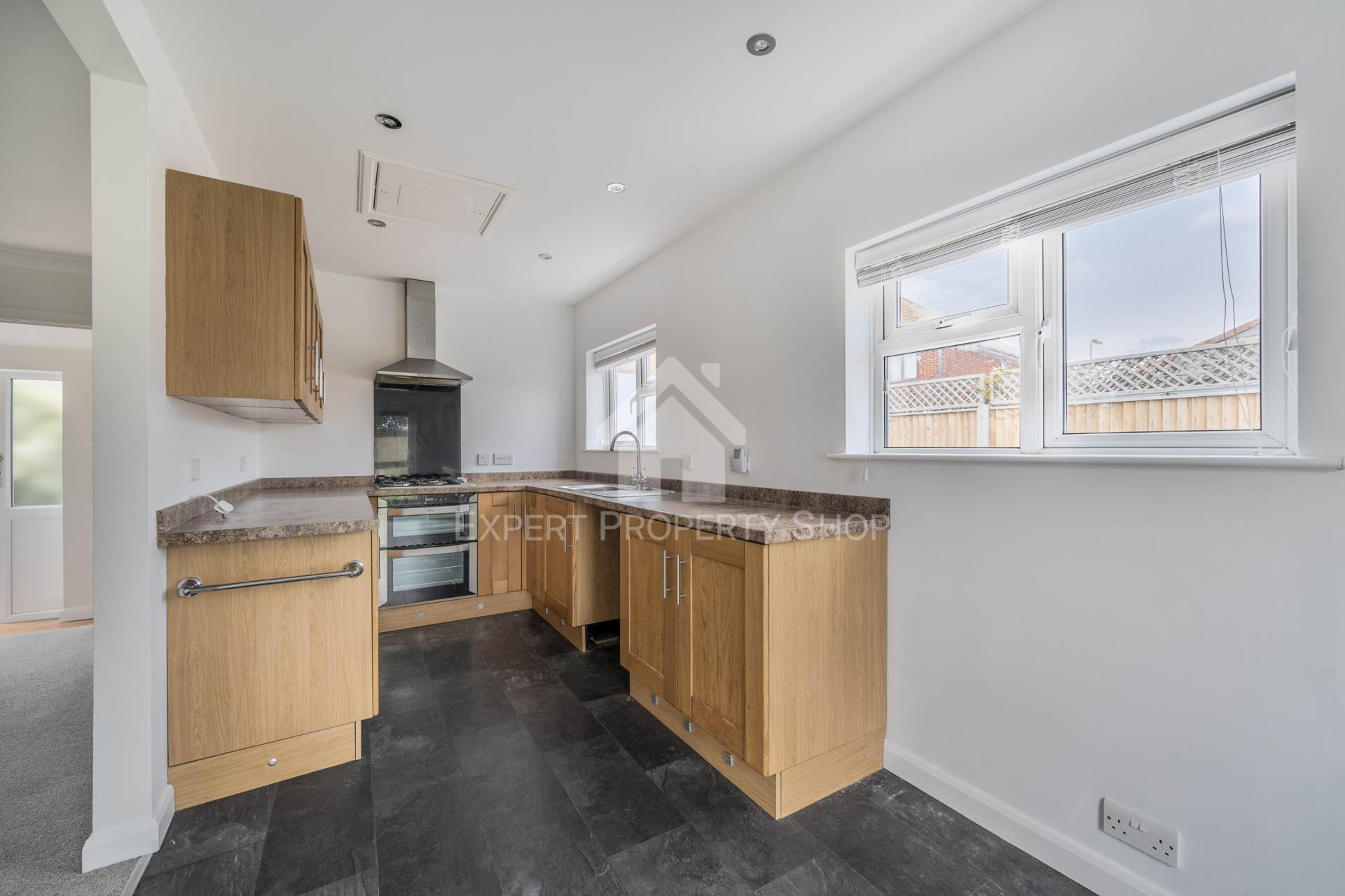 Southwood Road, Hayling Island, Image 4