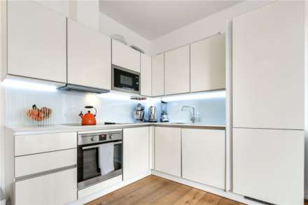 Wick Lane, London, Image 4