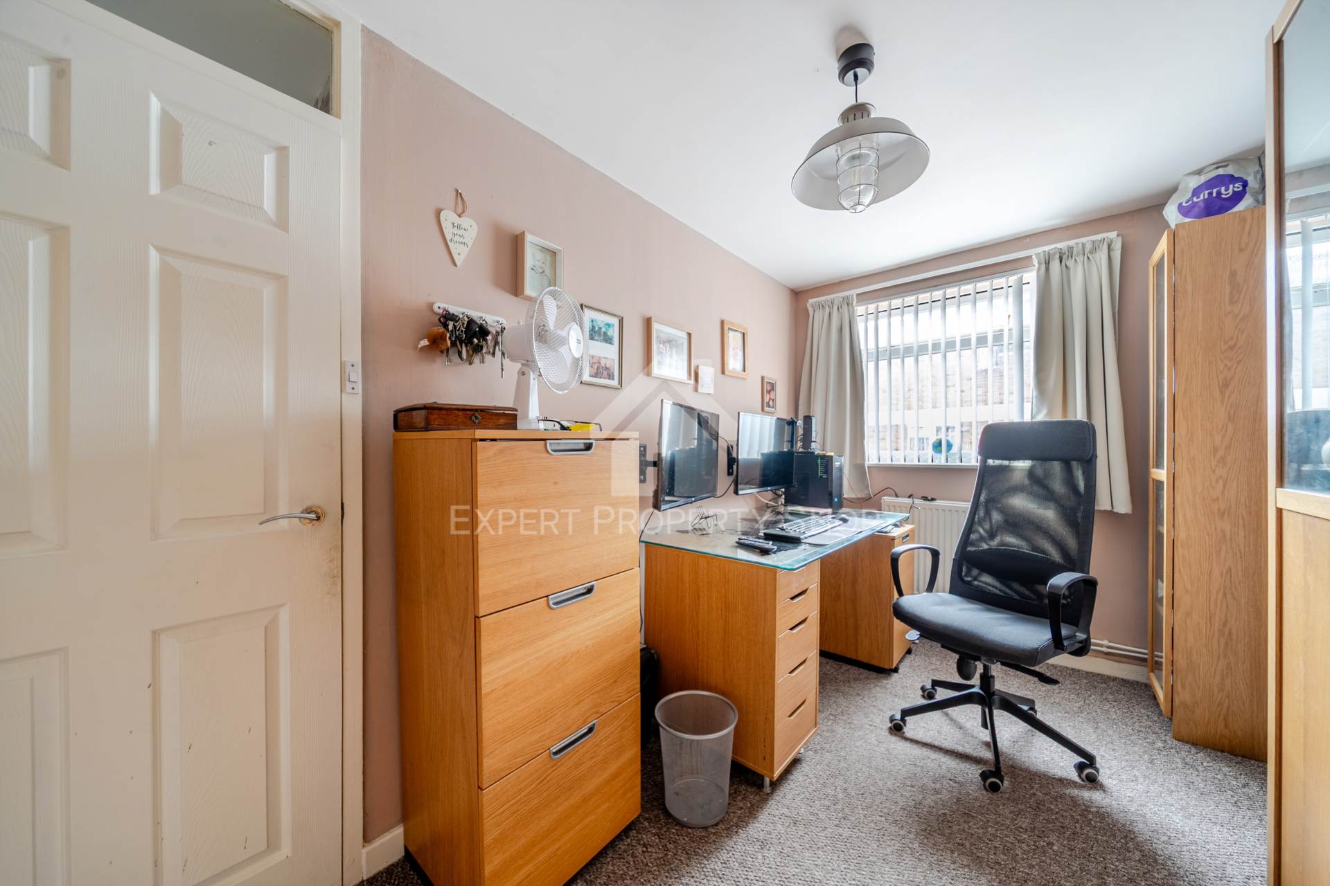 Gordons, Pitsea, Image 4