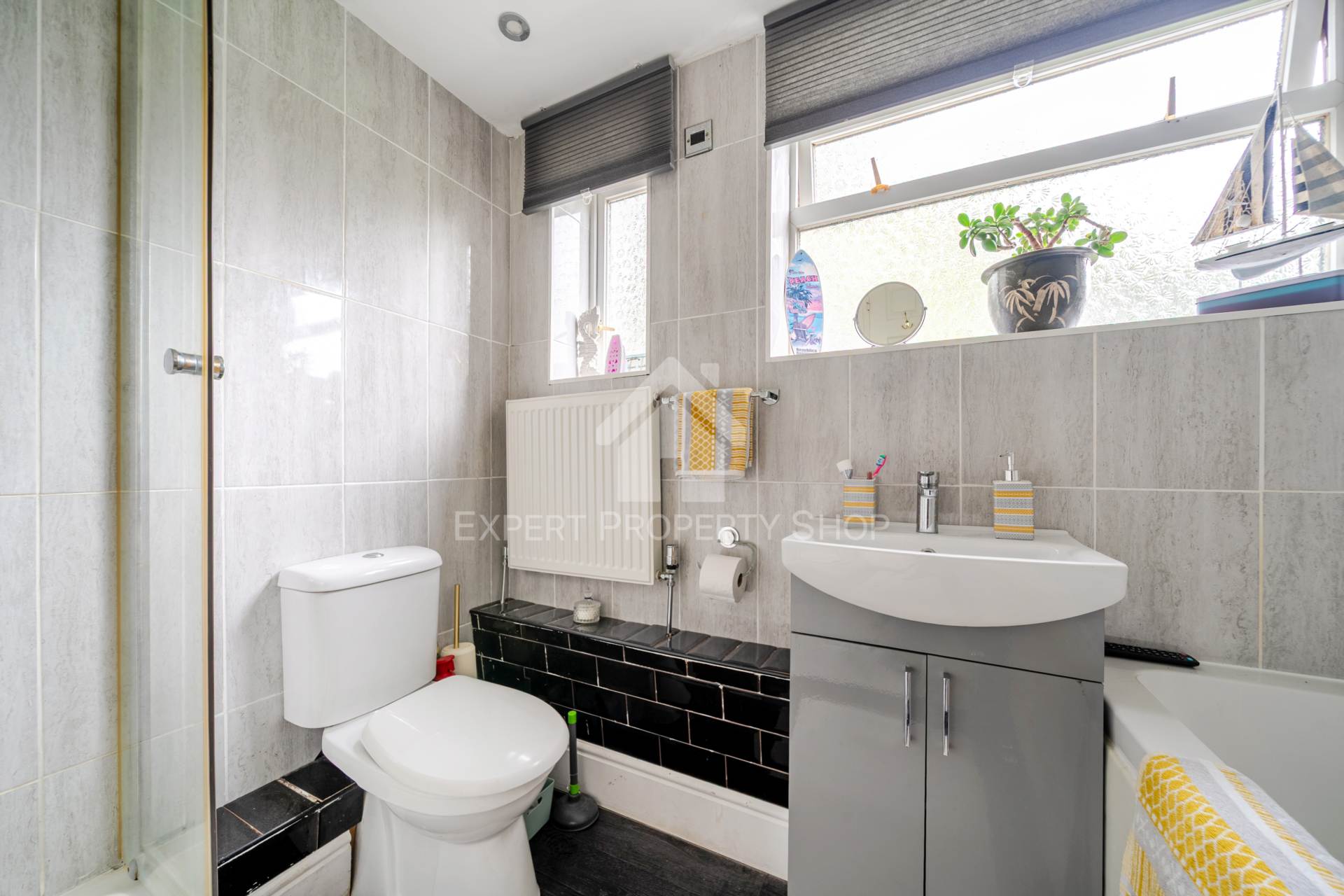 Gordons, Pitsea, Image 9