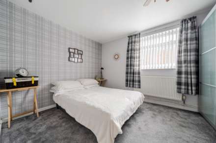 Gordons, Pitsea, Image 10