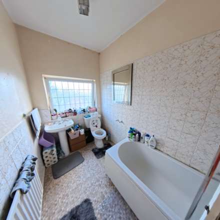 Vicars Walk, Worksop, Image 6