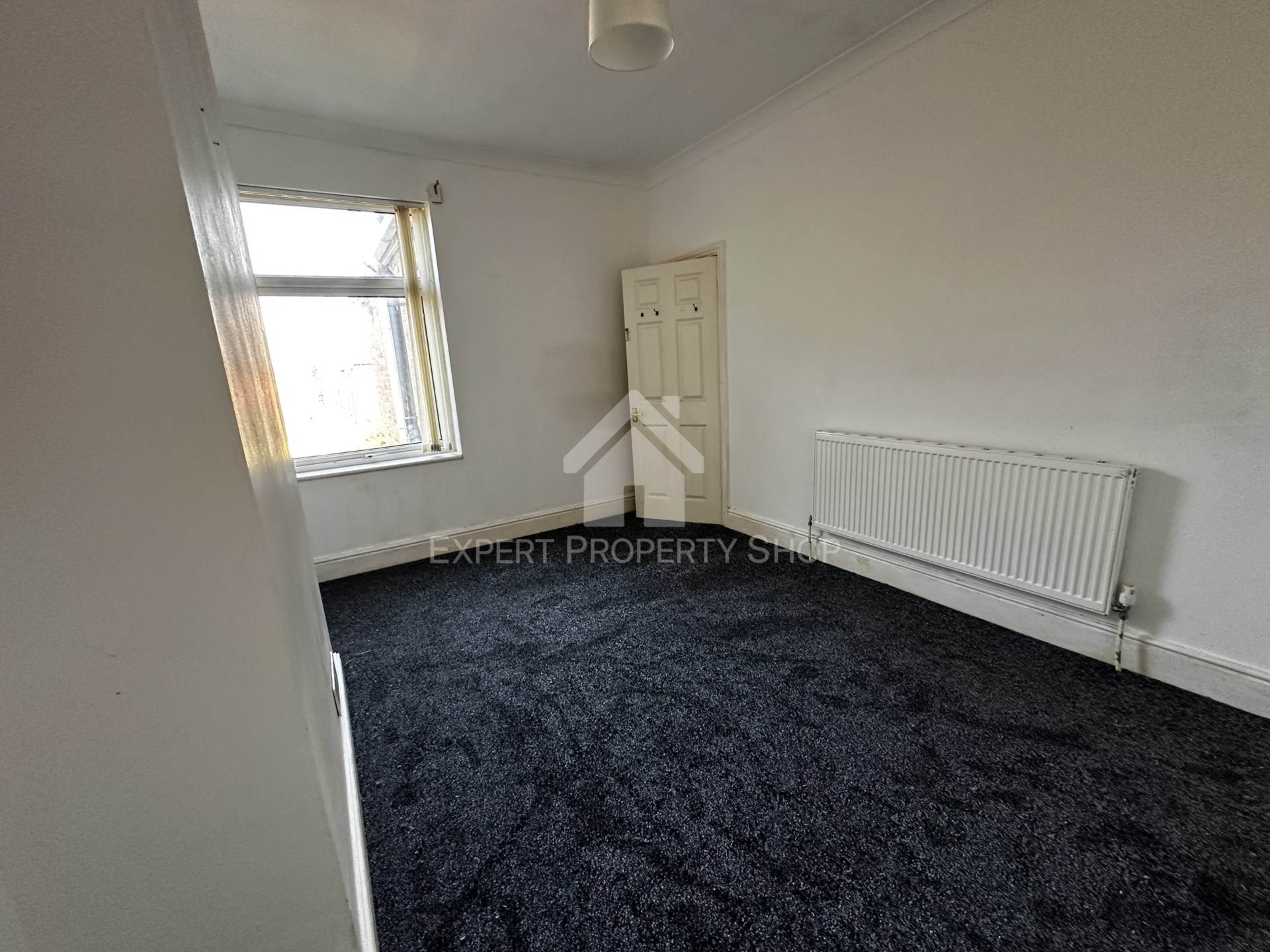 **AVAILABLE NOW** Urban Road. Doncaster, South Yorkshire, Image 11