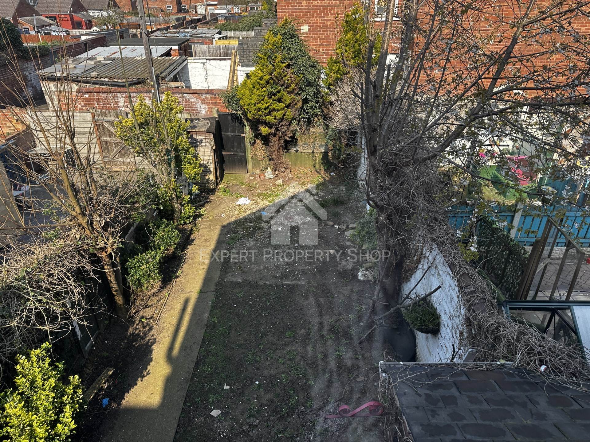 **AVAILABLE NOW** Urban Road. Doncaster, South Yorkshire, Image 15