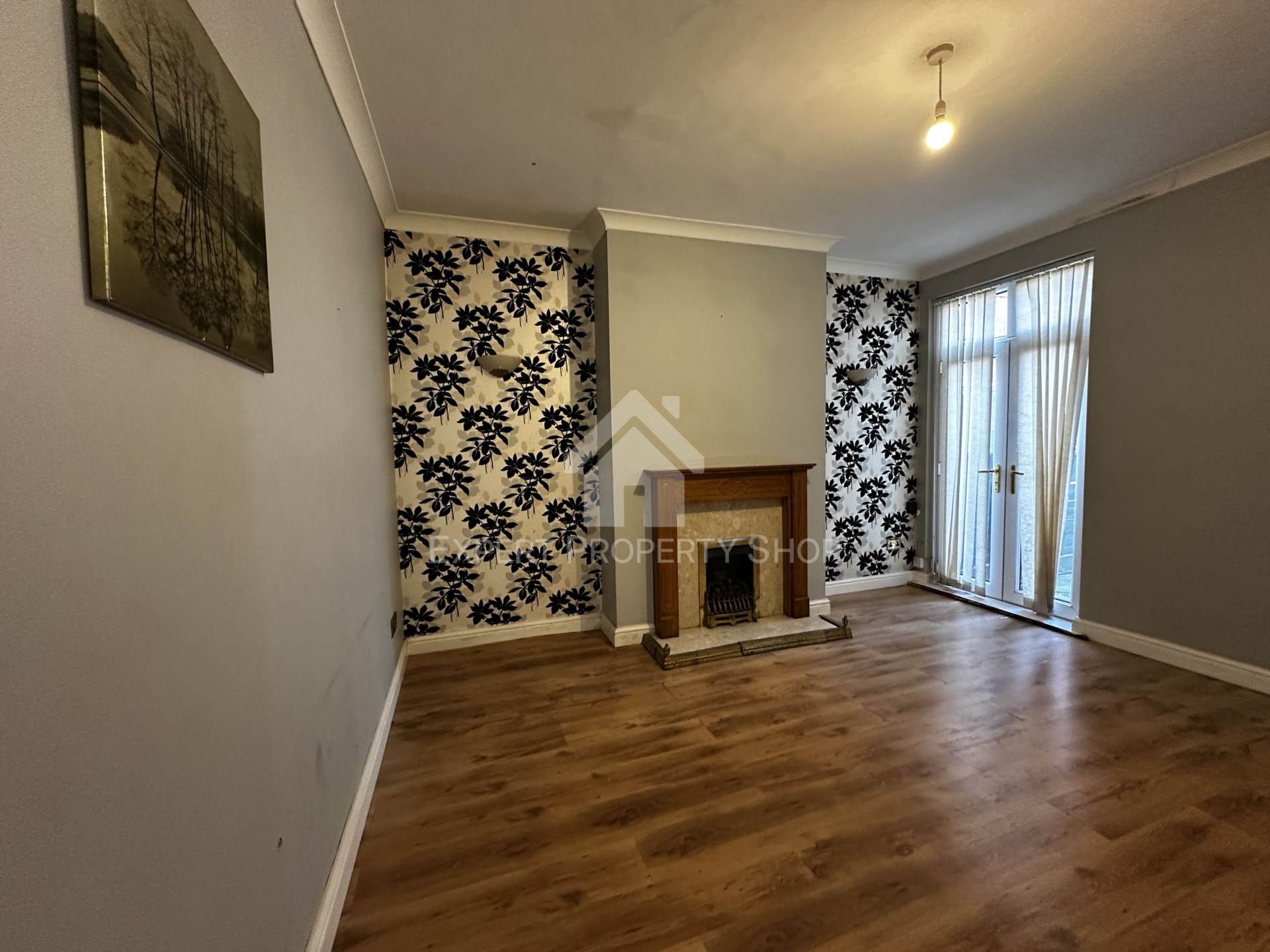 **AVAILABLE NOW** Urban Road. Doncaster, South Yorkshire, Image 6
