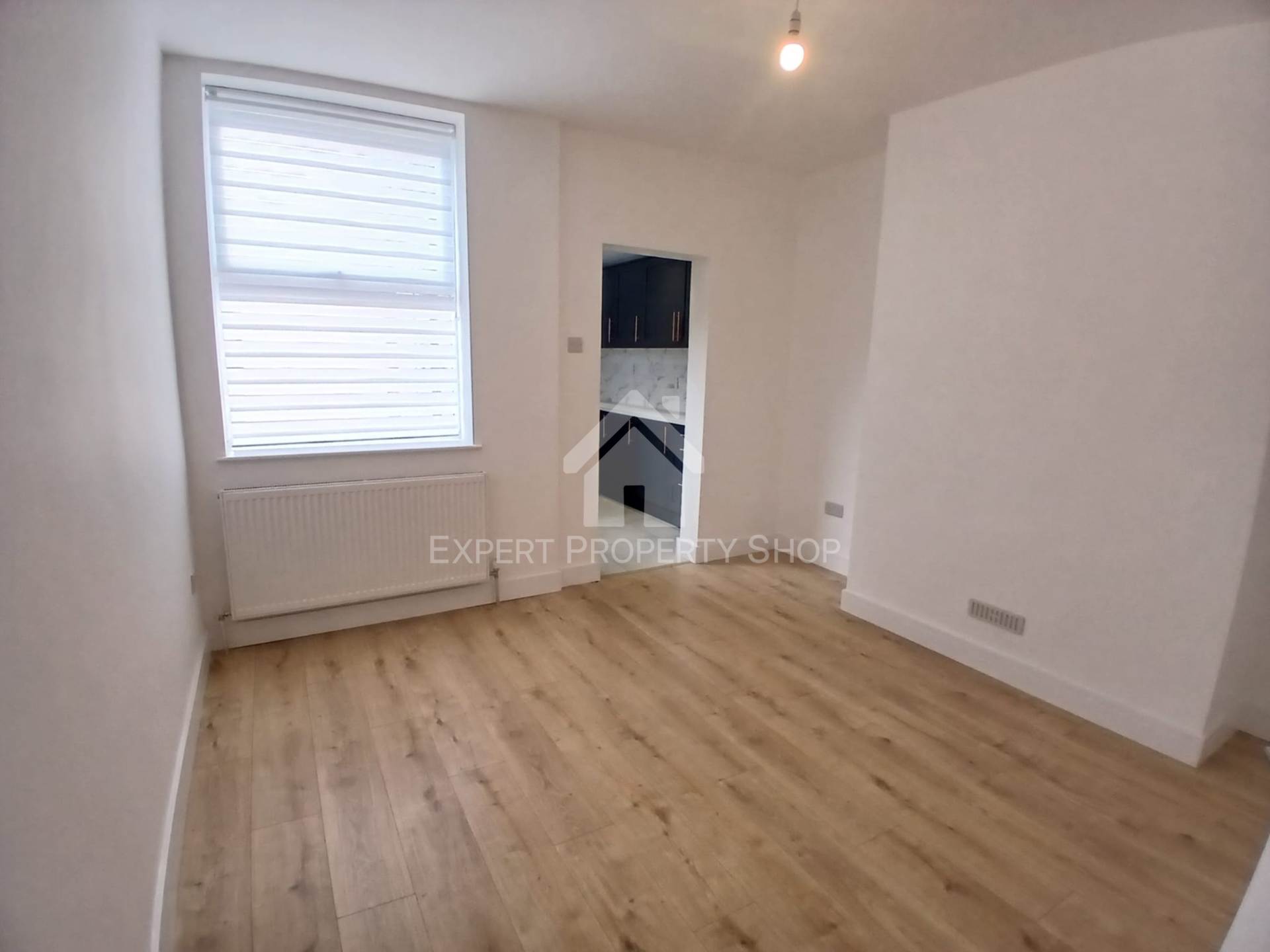 Victoria Road, Worksop, Image 3