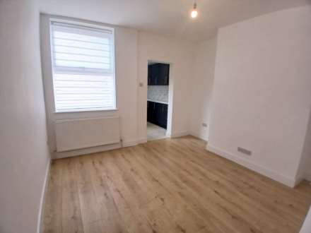 Victoria Road, Worksop, Image 3