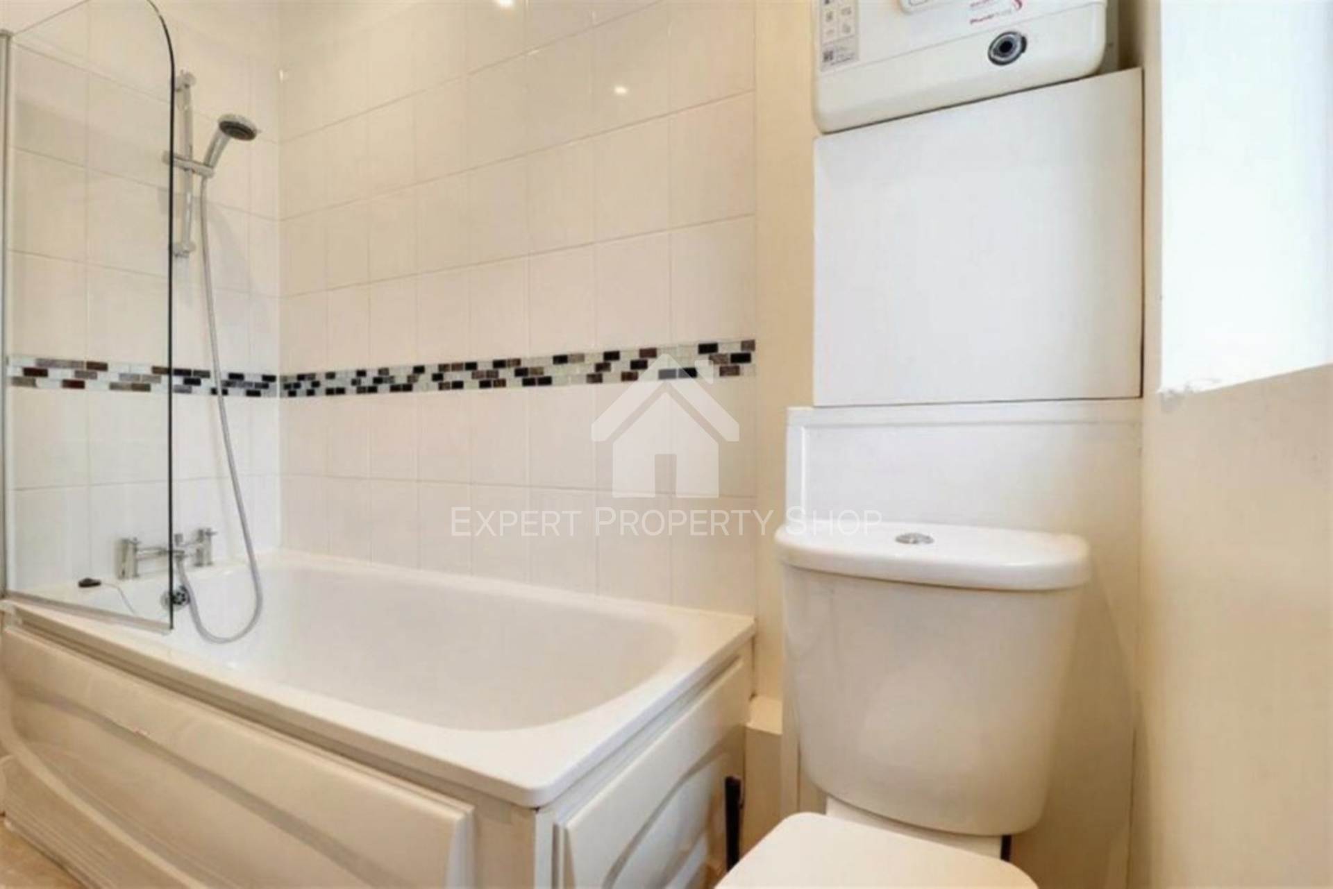 Ground floor flat, Portland Road, South Norwood, Image 5