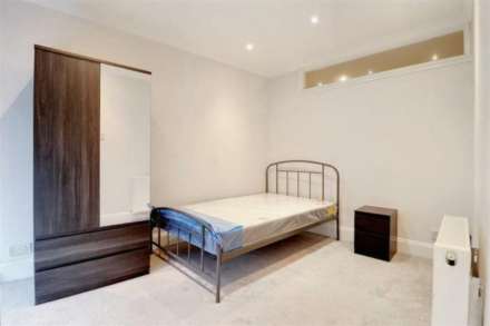 Ground floor flat, Portland Road, South Norwood, Image 6