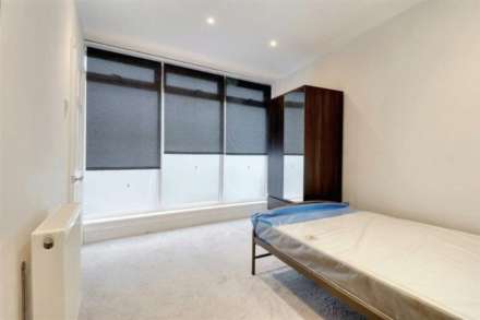 Ground floor flat, Portland Road, South Norwood, Image 7