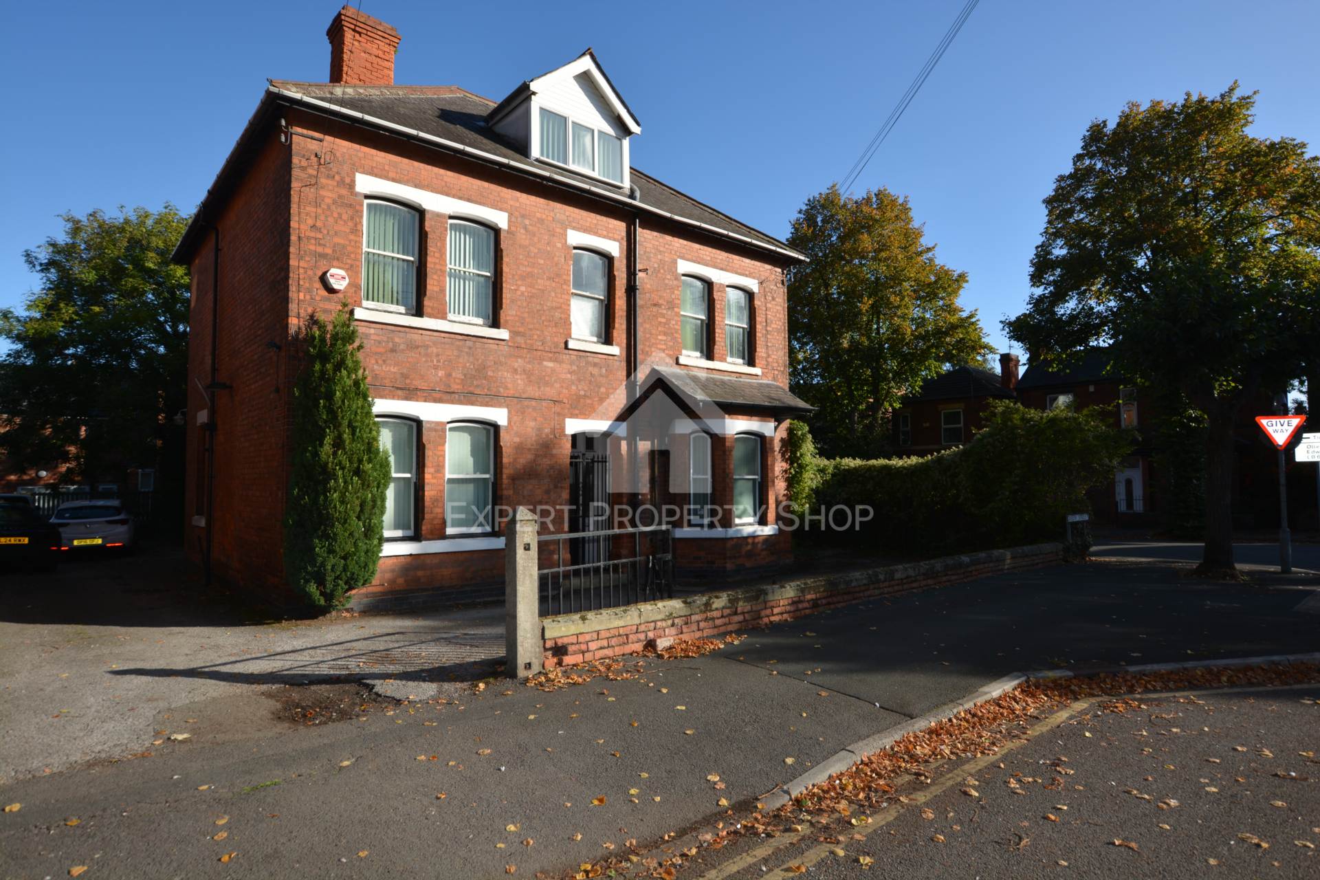 Queen Street, Worksop, Image 1