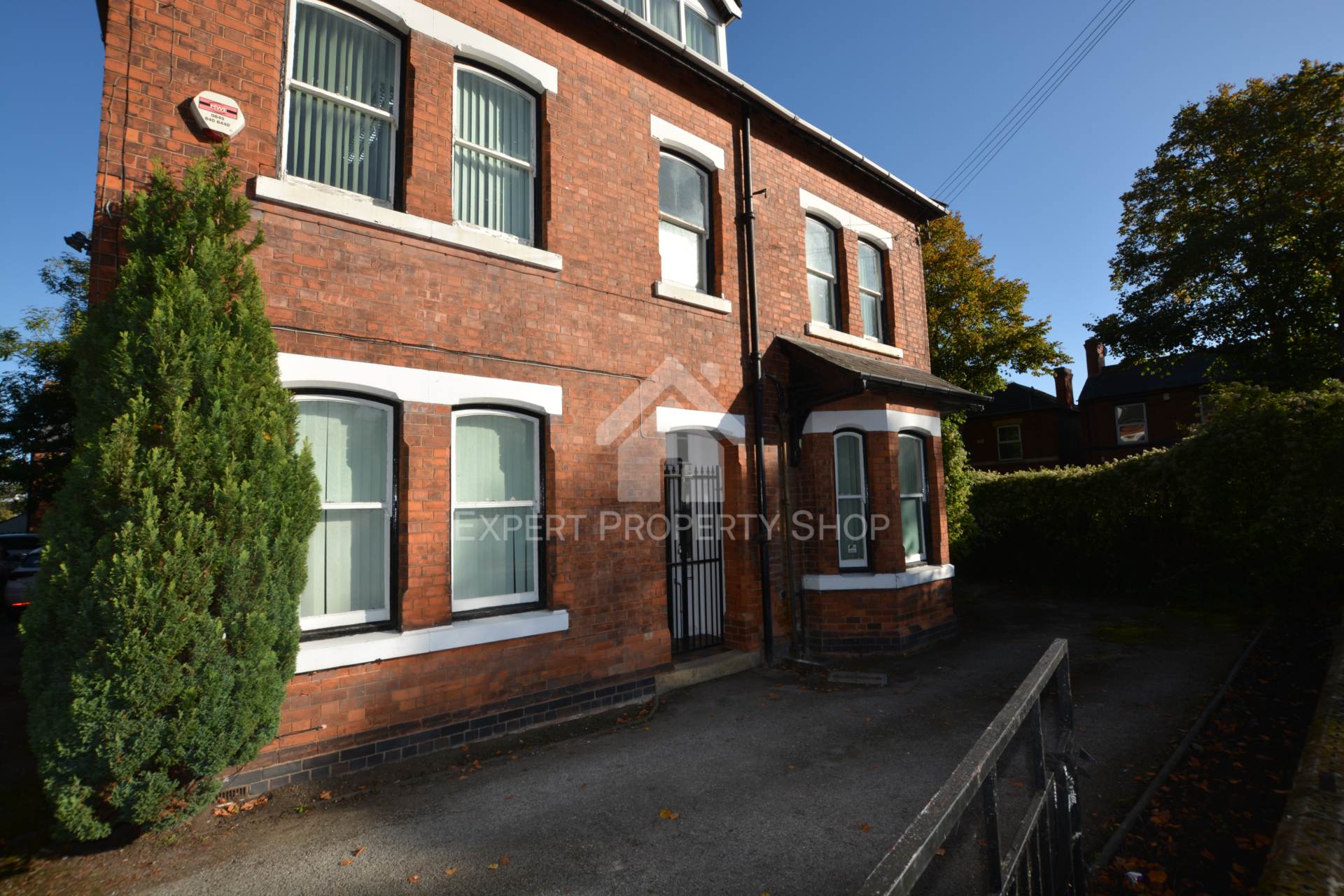 Queen Street, Worksop, Image 4