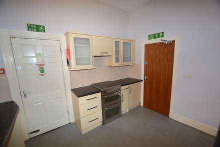 Queen Street, Worksop, Image 12