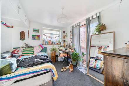 Carlton Terrace, London, Image 10