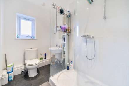 Carlton Terrace, London, Image 15