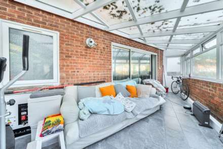 Carlton Terrace, London, Image 17