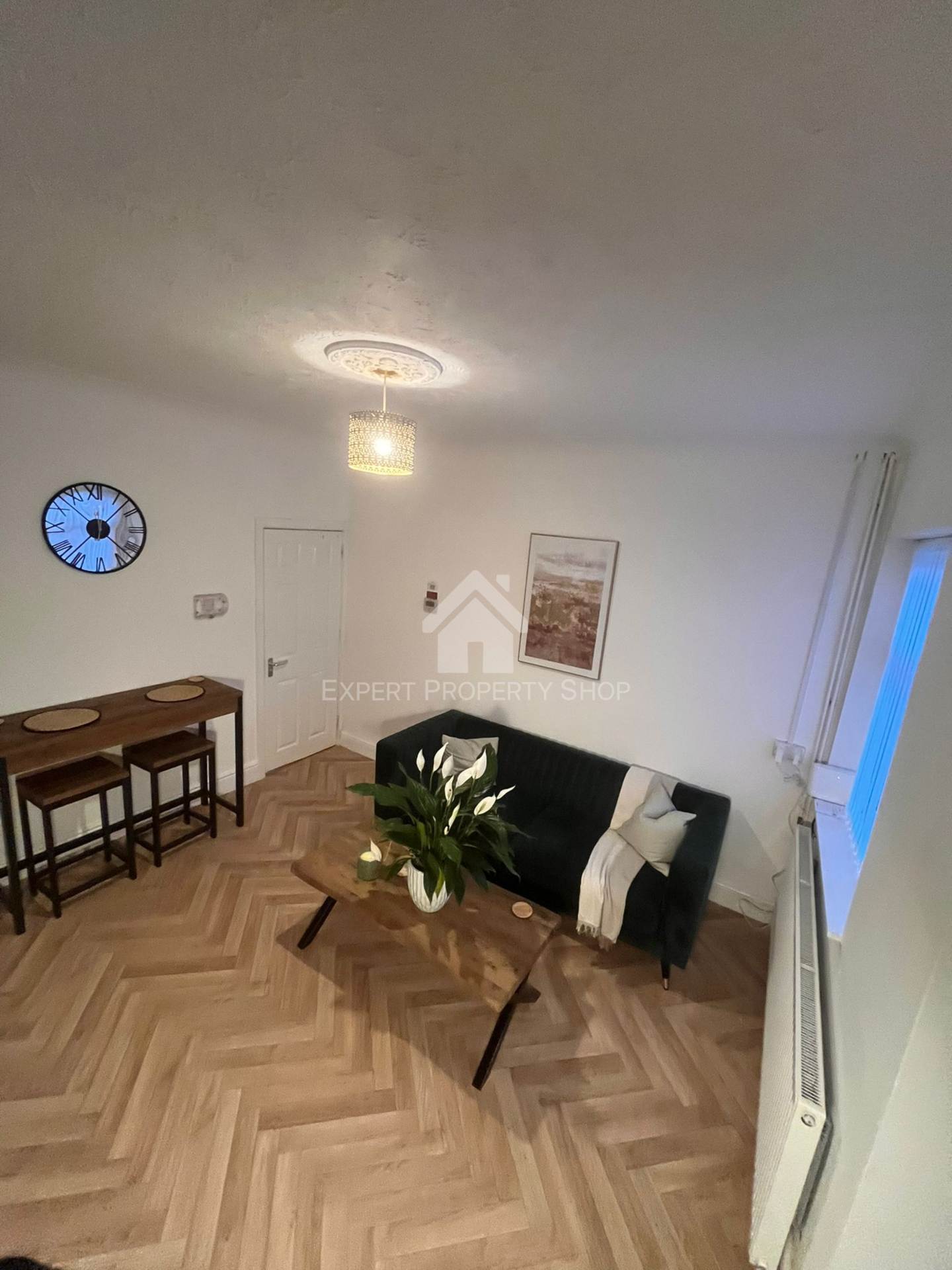 Room 1, Newcastle Avenue, Worksop, Image 5