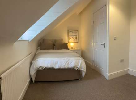 1 Bedroom Room, Room 4, Newcastle Avenue, Worksop