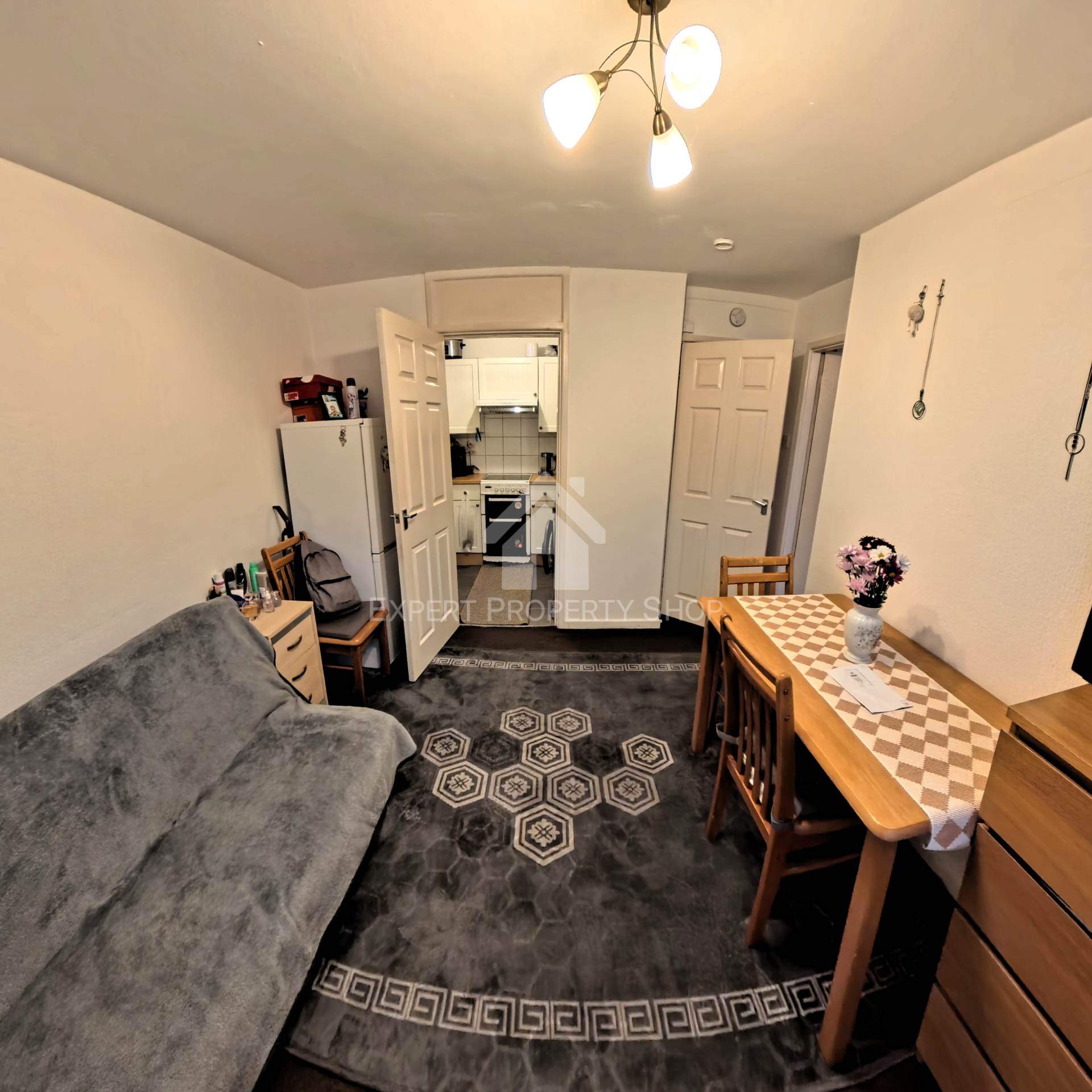 Lanchester Gardens, Worksop, Image 2