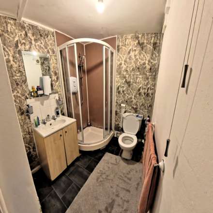 Lanchester Gardens, Worksop, Image 7