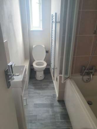 Broadwater Street West, Worthing, Image 5