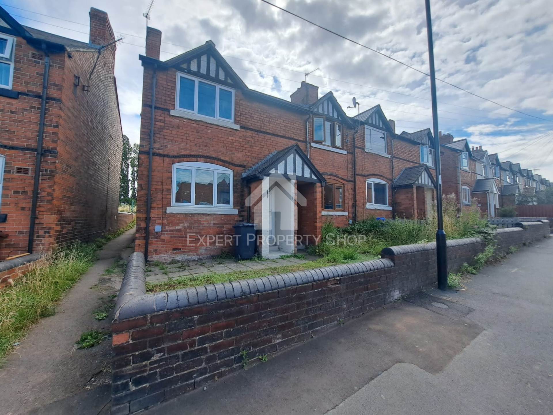 3 BEDROOM HOUSE. 121 Manvers Road. Beighton., Image 11