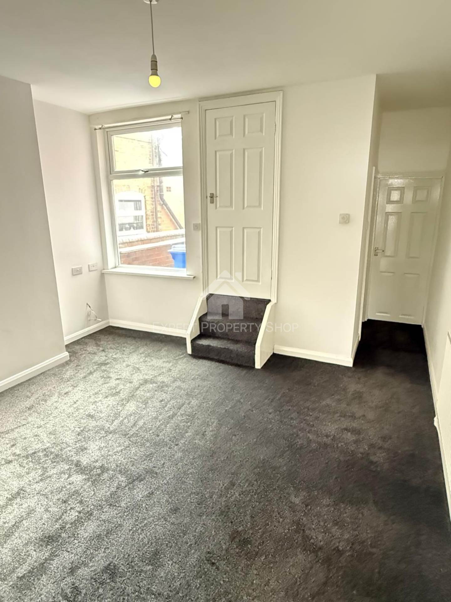 3 BEDROOM HOUSE. 121 Manvers Road. Beighton., Image 5