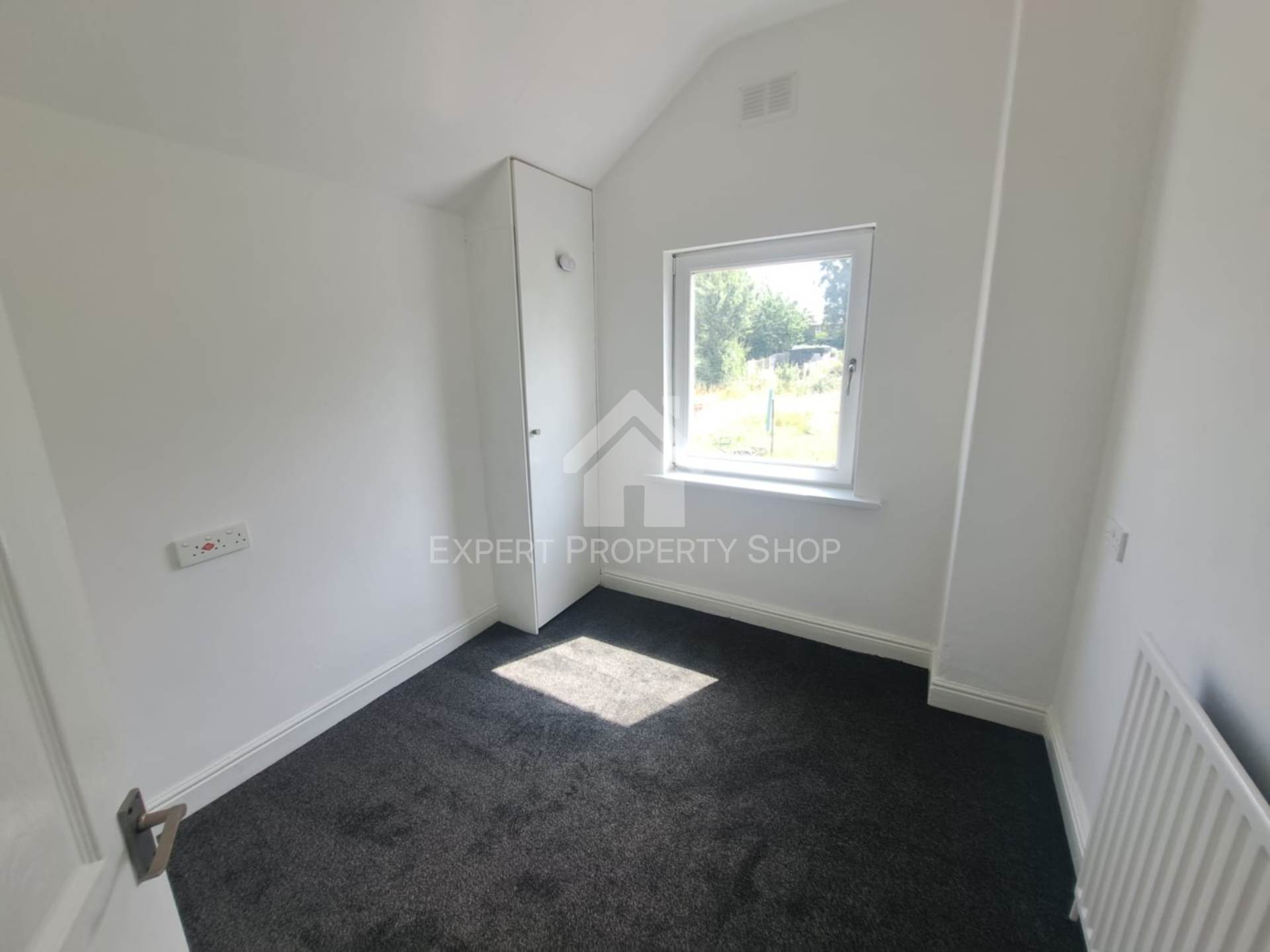 3 BEDROOM HOUSE. 121 Manvers Road. Beighton., Image 8