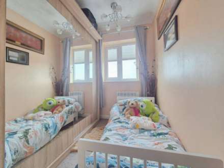 Bert Allen Drive, Old Leake, Image 9