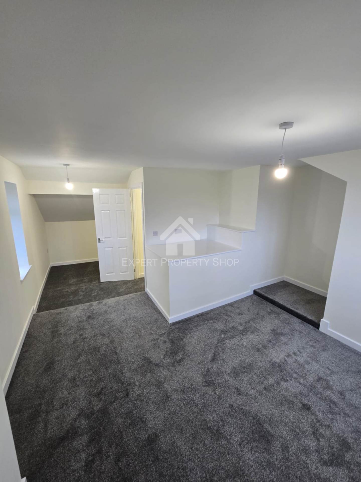 Gillroyd Parade, Morley, Image 5