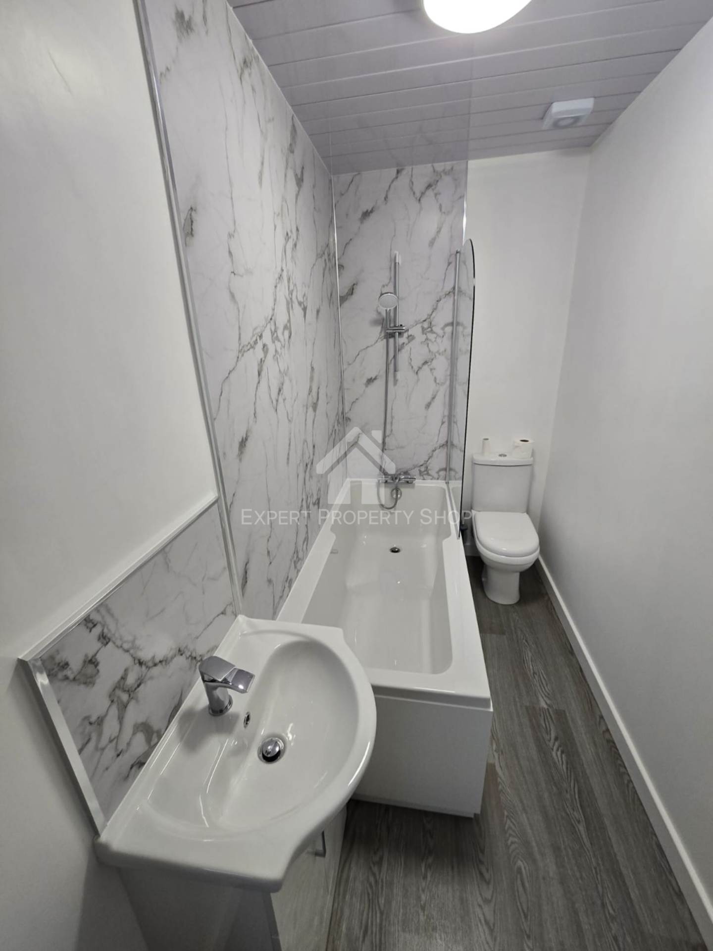 Gillroyd Parade, Morley, Image 7