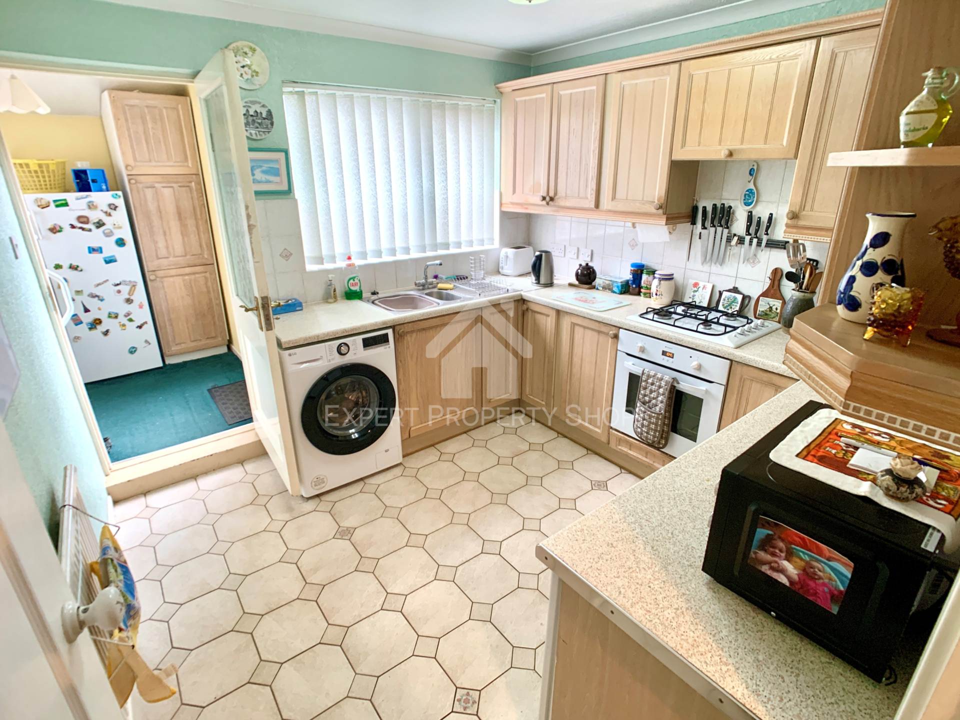 St. Davids Close, Worksop, Image 4