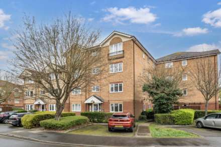 Varsity Drive, Twickenham, Image 2