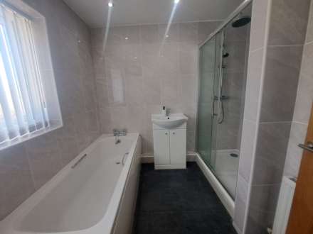 Hawthorn Way, Carlton In Lindrick, Image 6