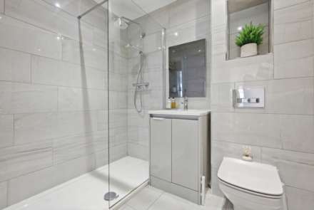 High Road, Benfleet, Image 8