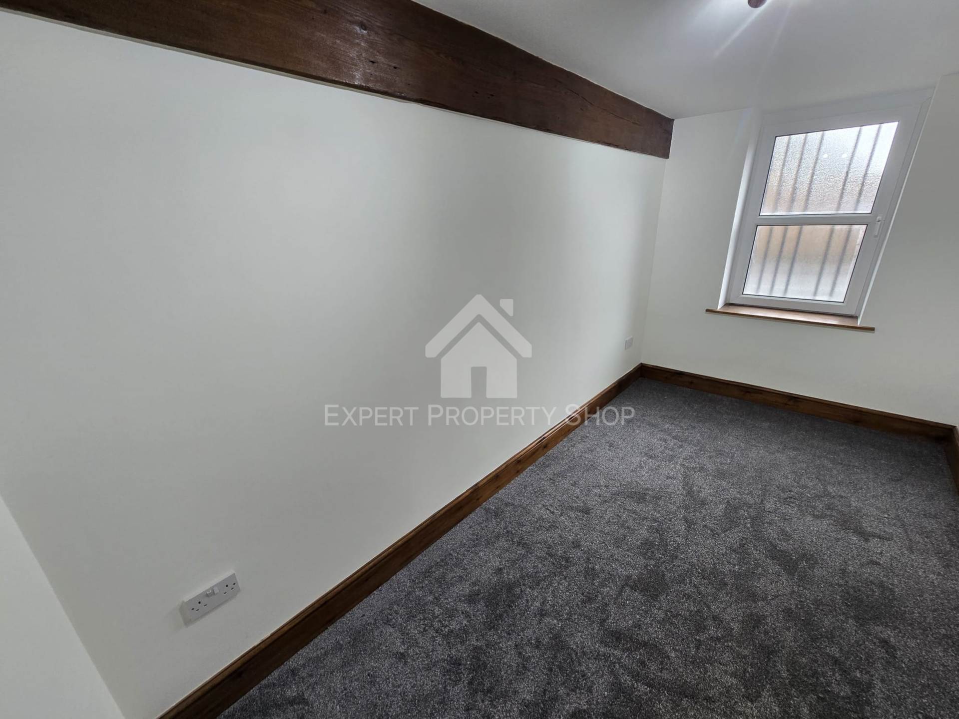 Apartment 3, Oxford Road, Gomersal, Image 10