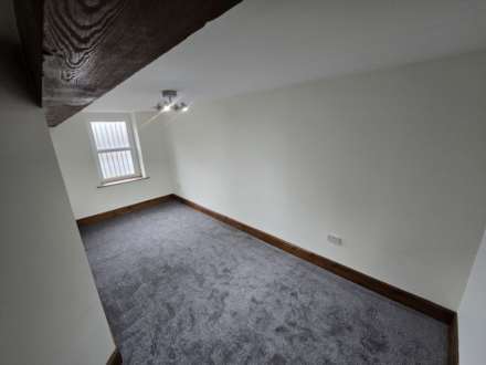 Apartment 3, Oxford Road, Gomersal, Image 5